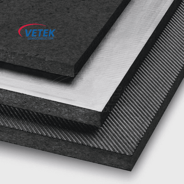 Perché il feltro rigido in grafite iperpura è essenziale per la produzione di semiconduttori ad alta temperatura